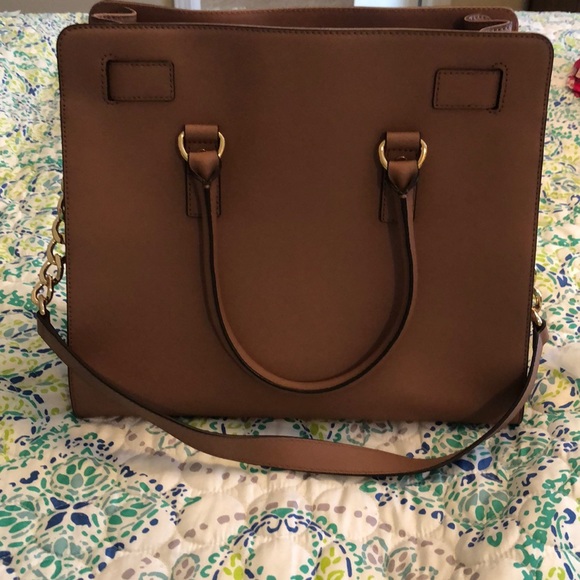 Michael Kors large tote! - Picture 2 of 2